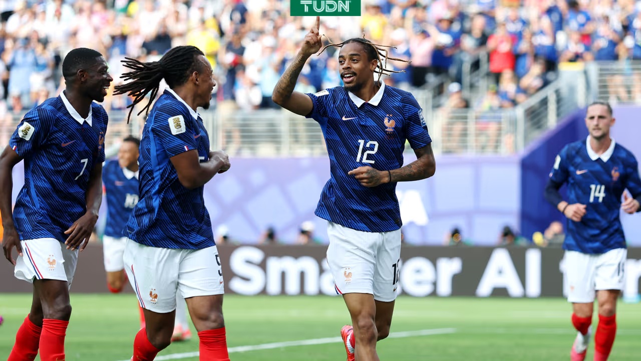 Con un intratable Mbappé, Francia goleó a Suecia